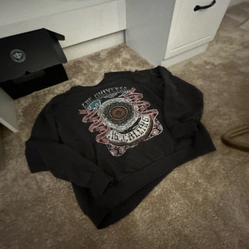 Hollister Crewneck